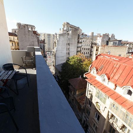 Color Apartments Nicolae Tonitza St Bukares Bagian luar foto
